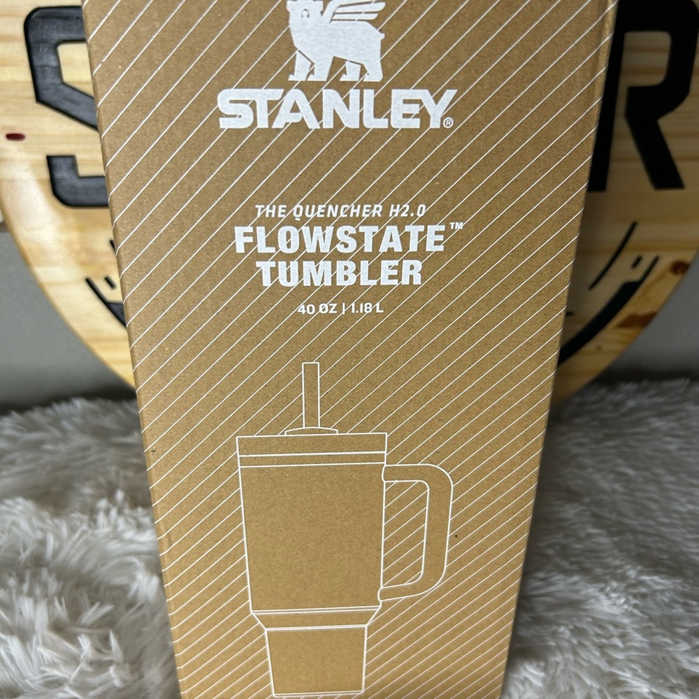 Stanley Flowstate Tumbler - Rose Quartz